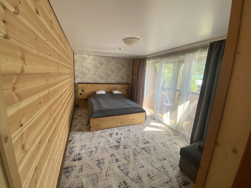 2 Bedrooms Double Suite with balcony and with view (full double bed)