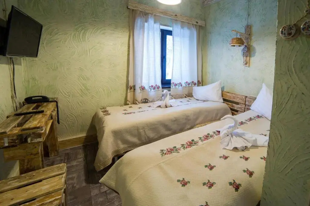 Probka Hotel Room Type - Standard Double room twin beds