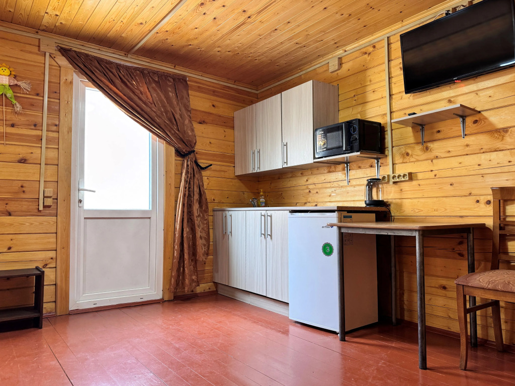 Коттедж Дуплекс с видом на внутренний двор в Морская дача Арабеска