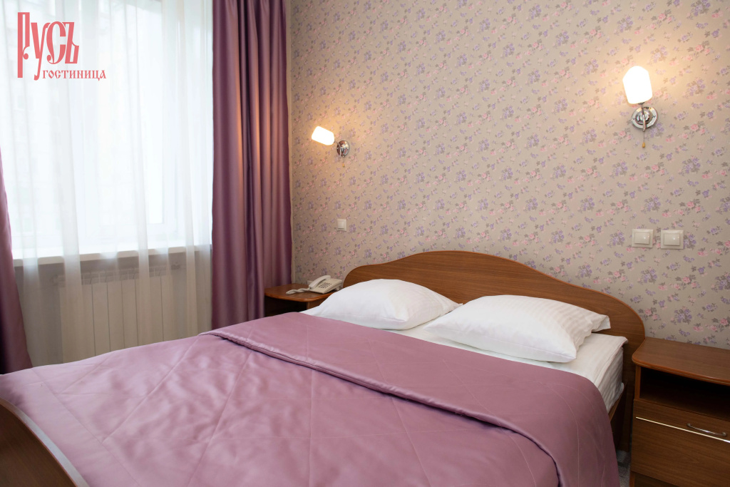 No. 327 Single Junior Suite