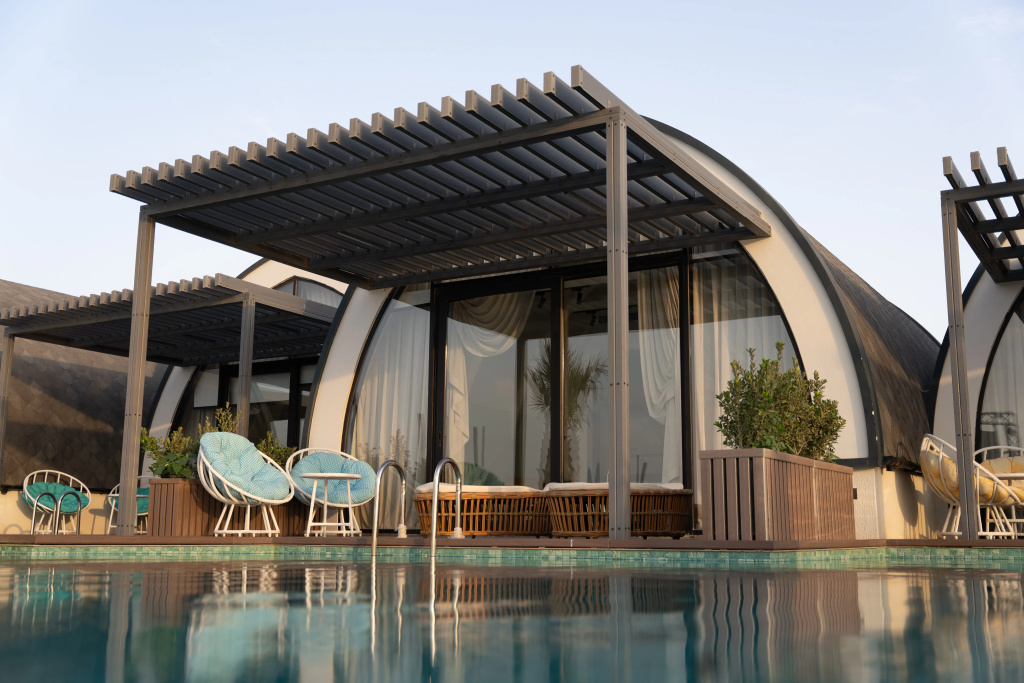 CaspiMayr Retreat Beach Resort Hotel — фото