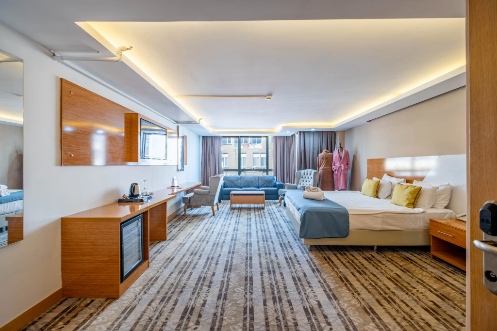 Junior Suite