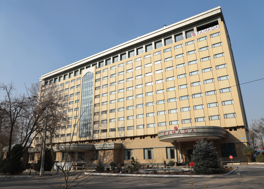 Отель Ramada by Wyndham Ташкент — фото
