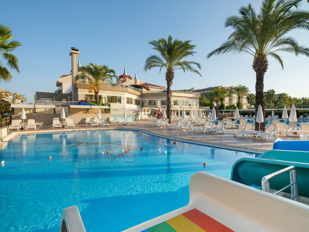 Aydinbey Famous Resort - Ultra All Inclusive - фото 3