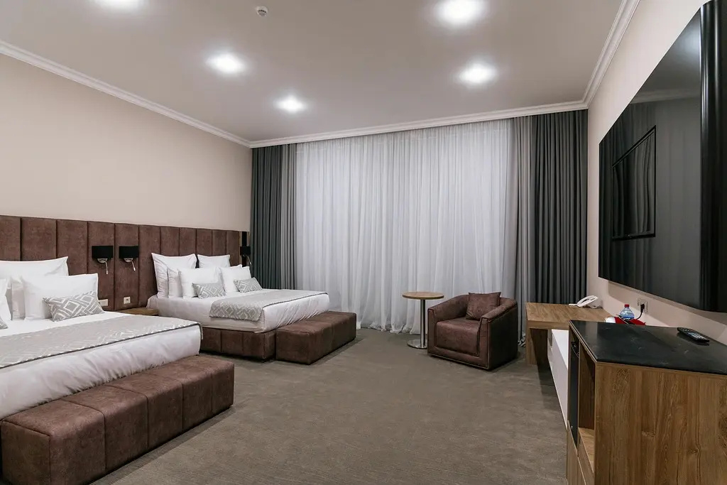 Central City Hotel Room Type - Deluxe Quadruple