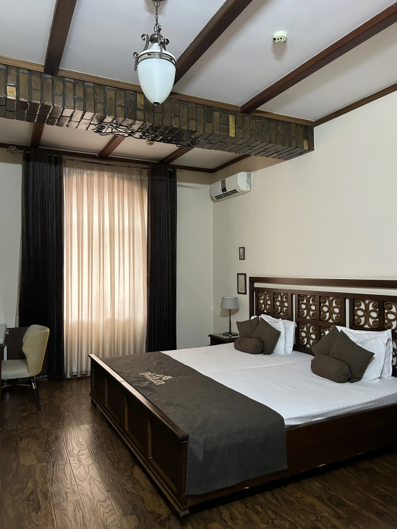 Standard Double room with view (full double bed)