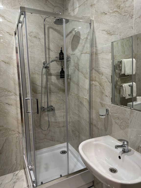 Двухместный номер Standard Мансарда 2 отдельные кровати в Rybinka