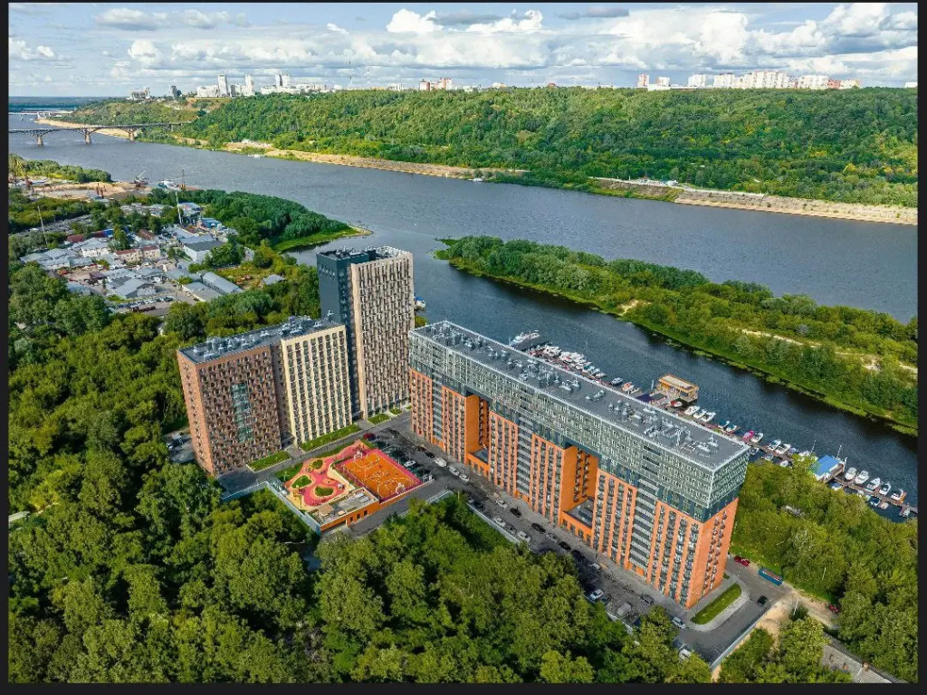 Квартира видовая у реки в географическом центре города — фото