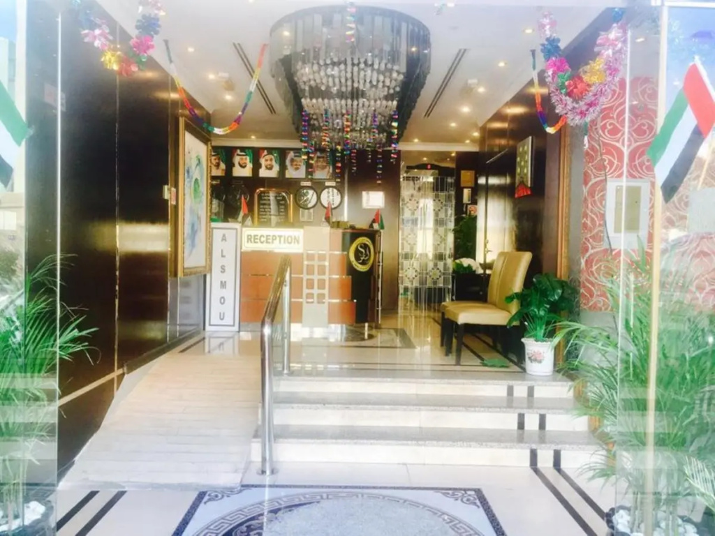 Lobby & Reception