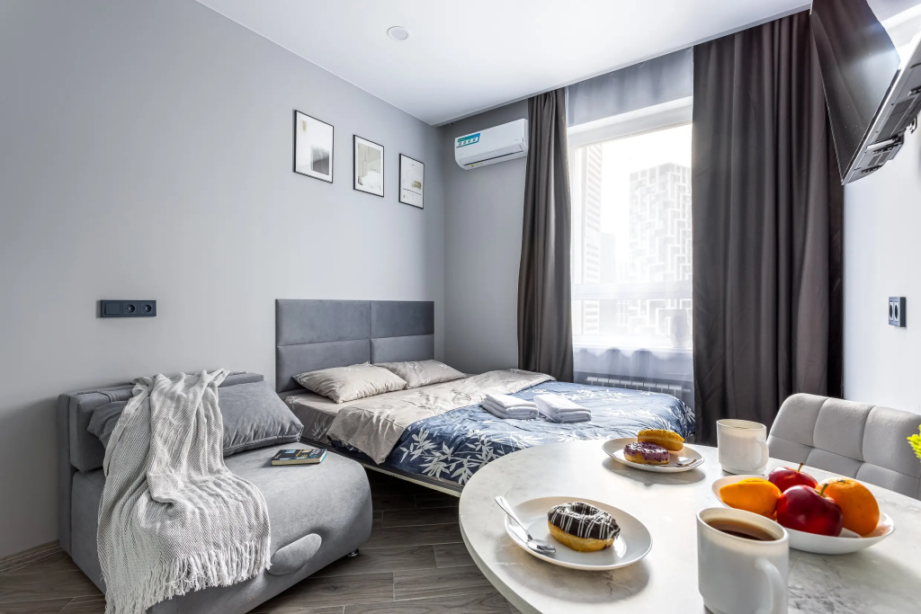 Апартаменты LikeHome life Спартак Движение Трехместная Студия с Кухней — фото