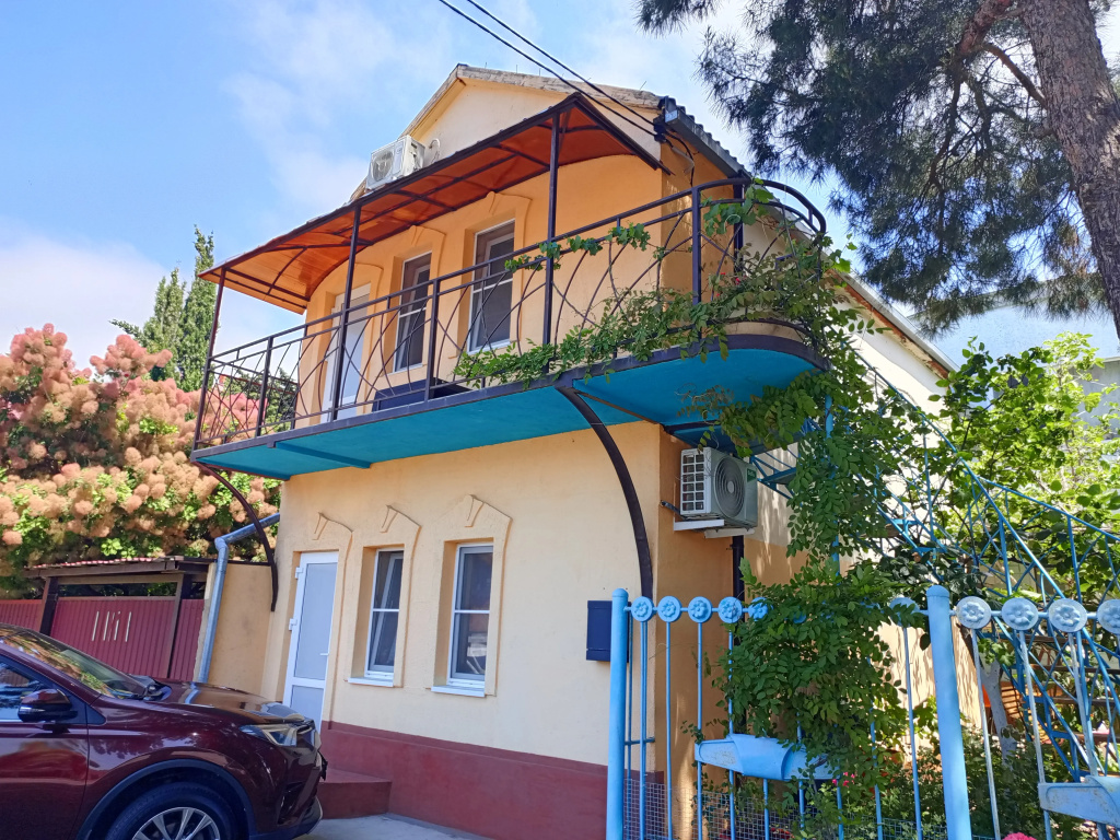 Студия в Оранжевые Небеса