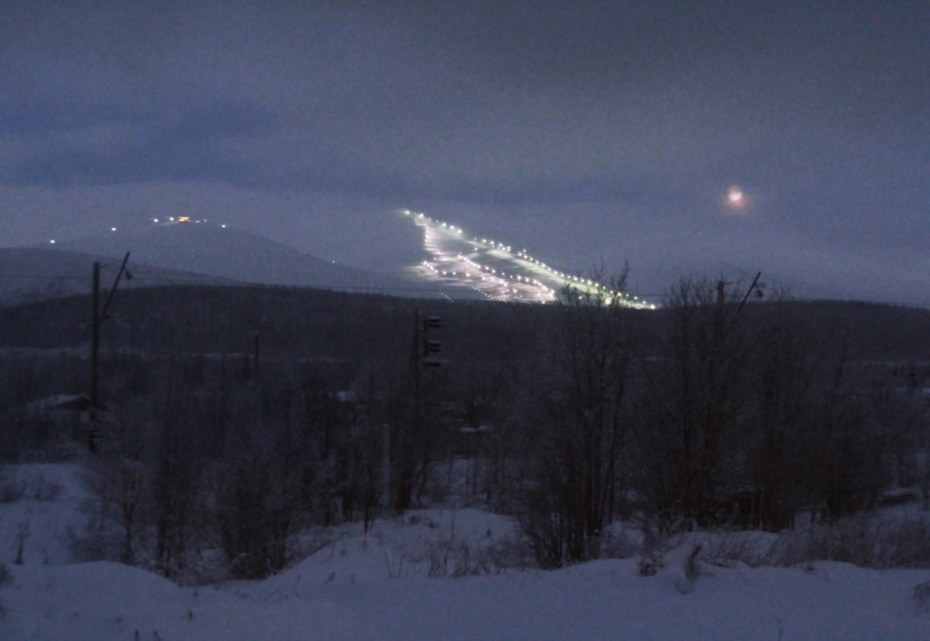 горы хибины. перевал рисчорр южный. хибины 6. кольский полуостров горы хибины. хибины национальный парк растения.