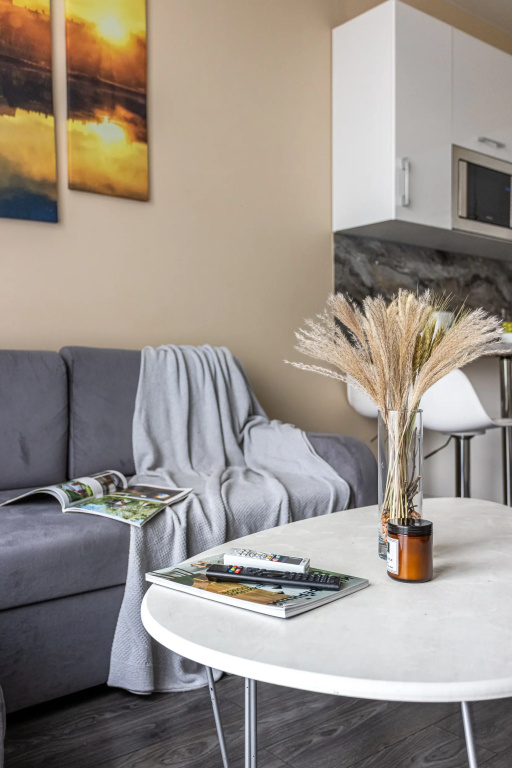 Отель Апартаменты LikeHome Life - Калужская Букинист 2 в Москве