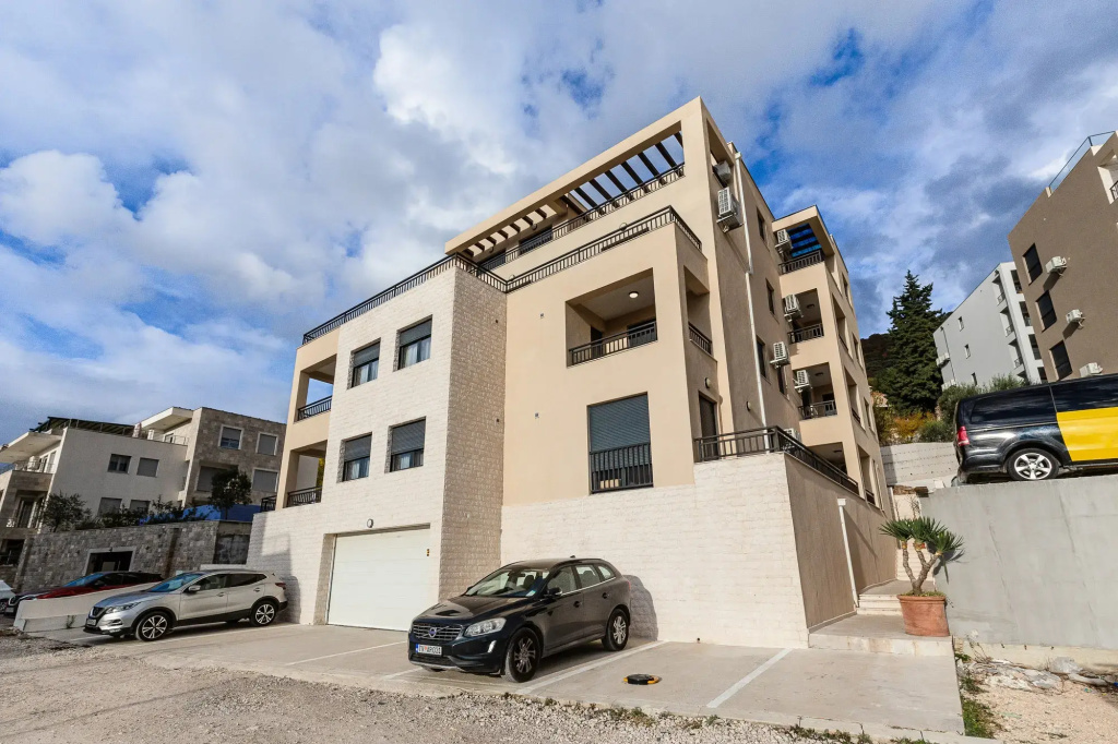 Harbor Sunset Suites Apartments