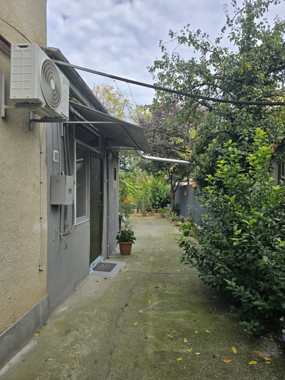 Family Guest House