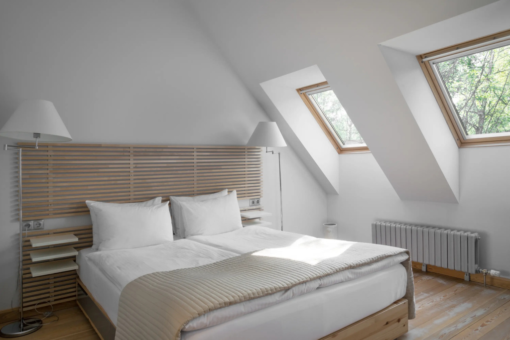 Standard Double Attic room (full double bed)