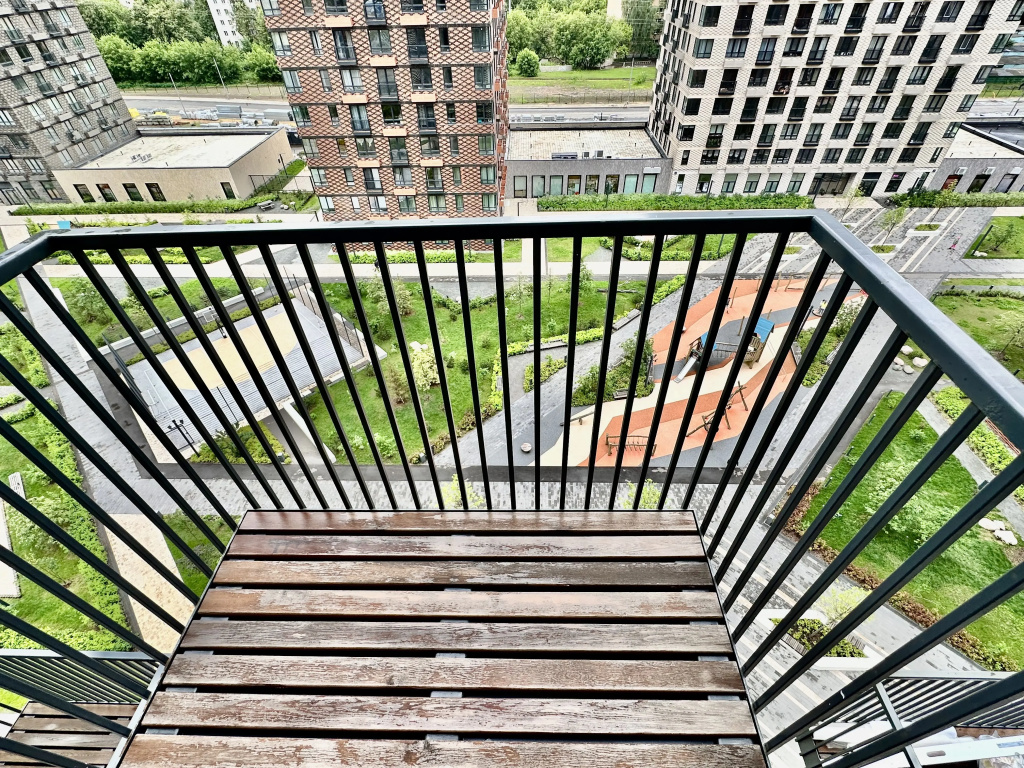 Отель Апартаменты Дизайнерский люкс с балконом в Москве