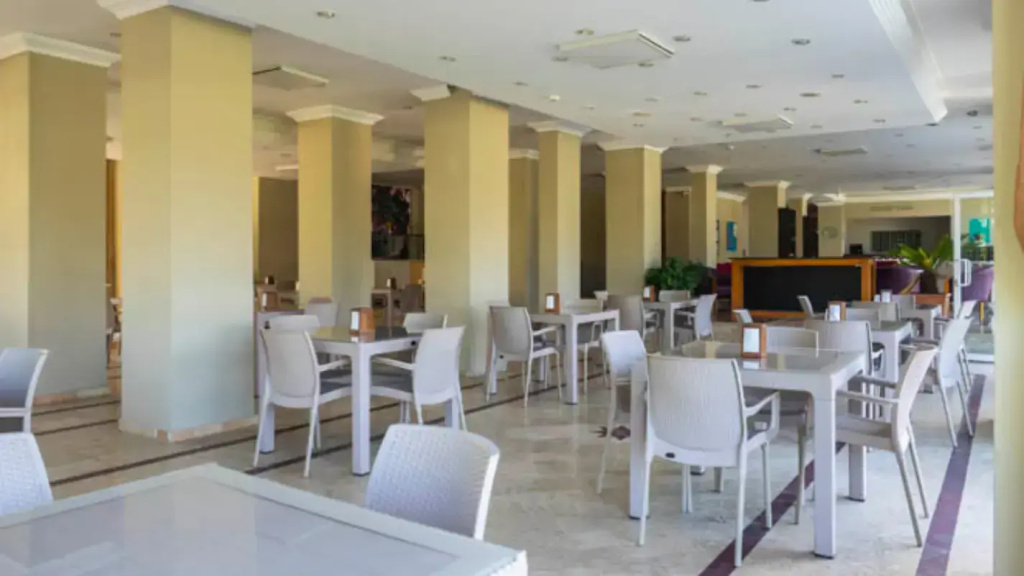 Hotel photo 15