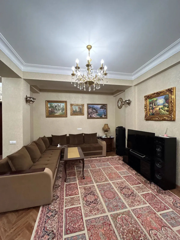 Квартира Галерея — фото