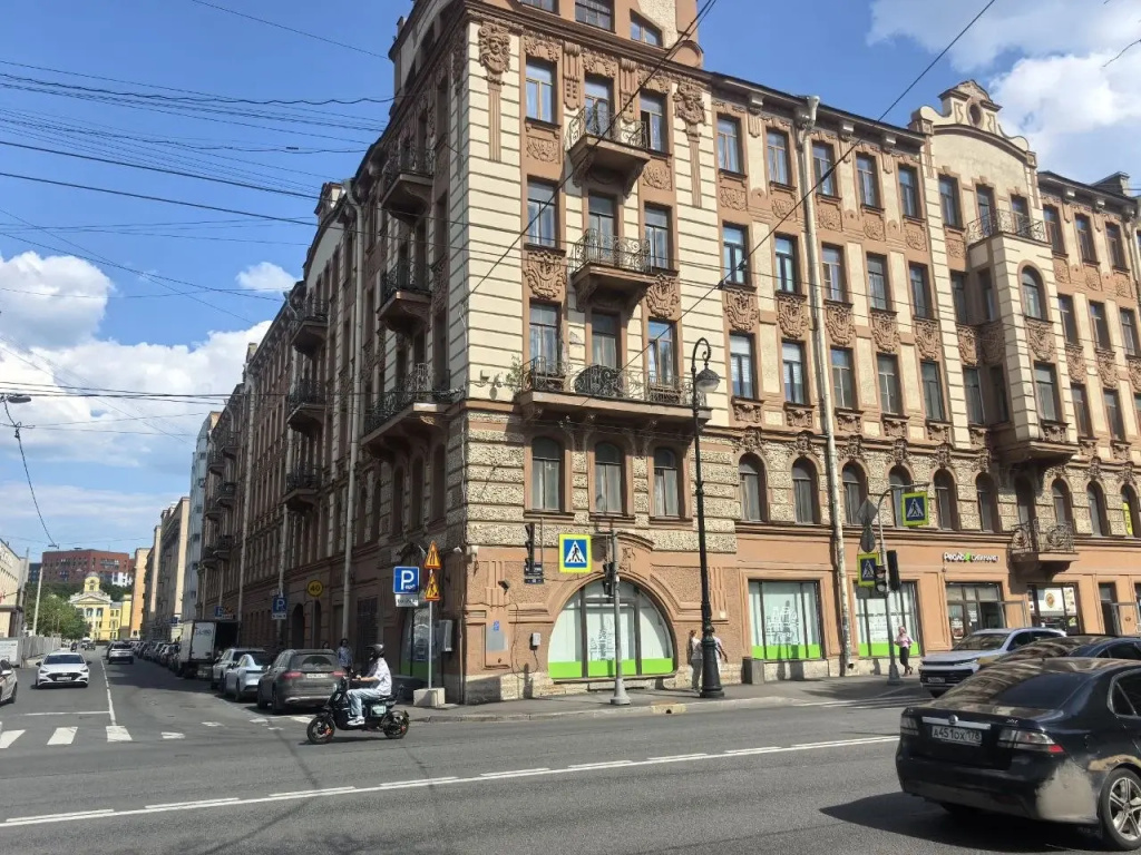 Меблированные комнаты на Каменноостровском 59 — фото