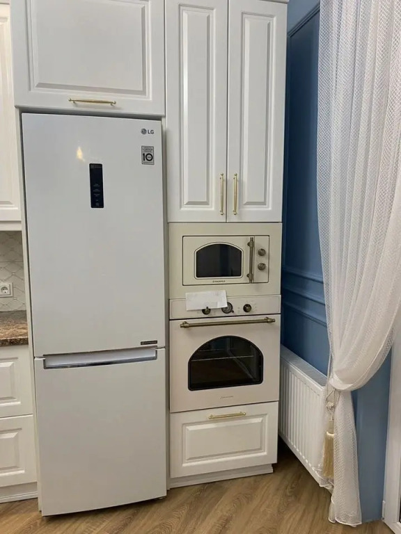 Квартира в центре города с шикарным видом на протоку - фото 11