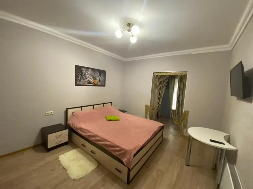 Economy Double room with city view (full double bed)