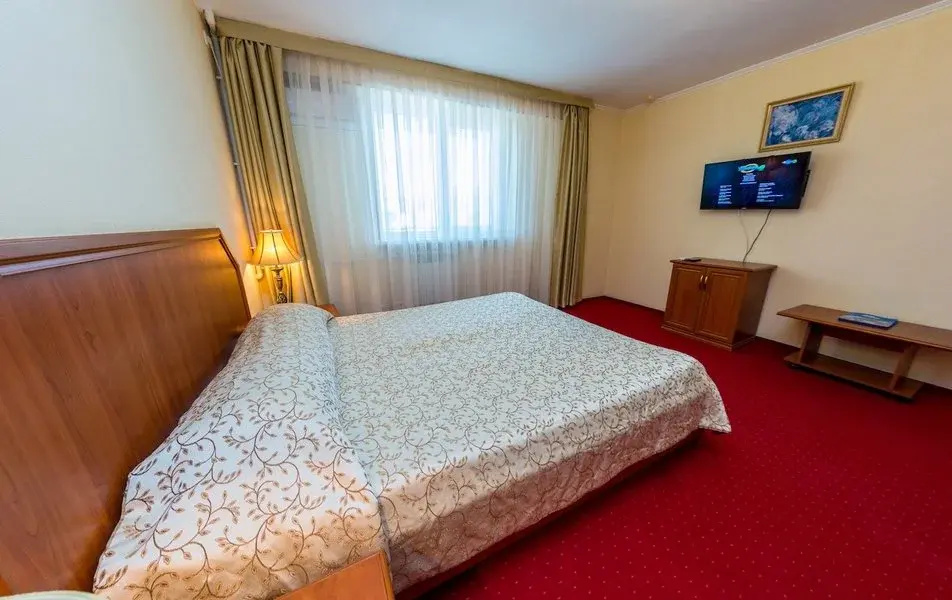 2 rooms Double Suite (Building 1) with balcony (full double bed)
