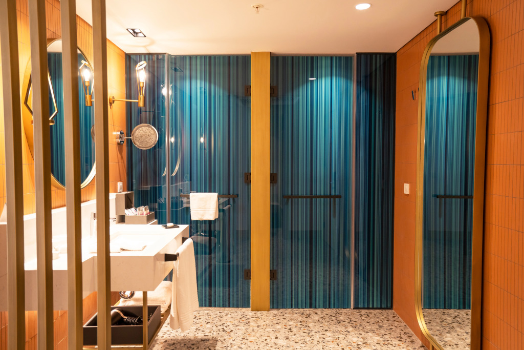 Lara Barut Collection image rooms