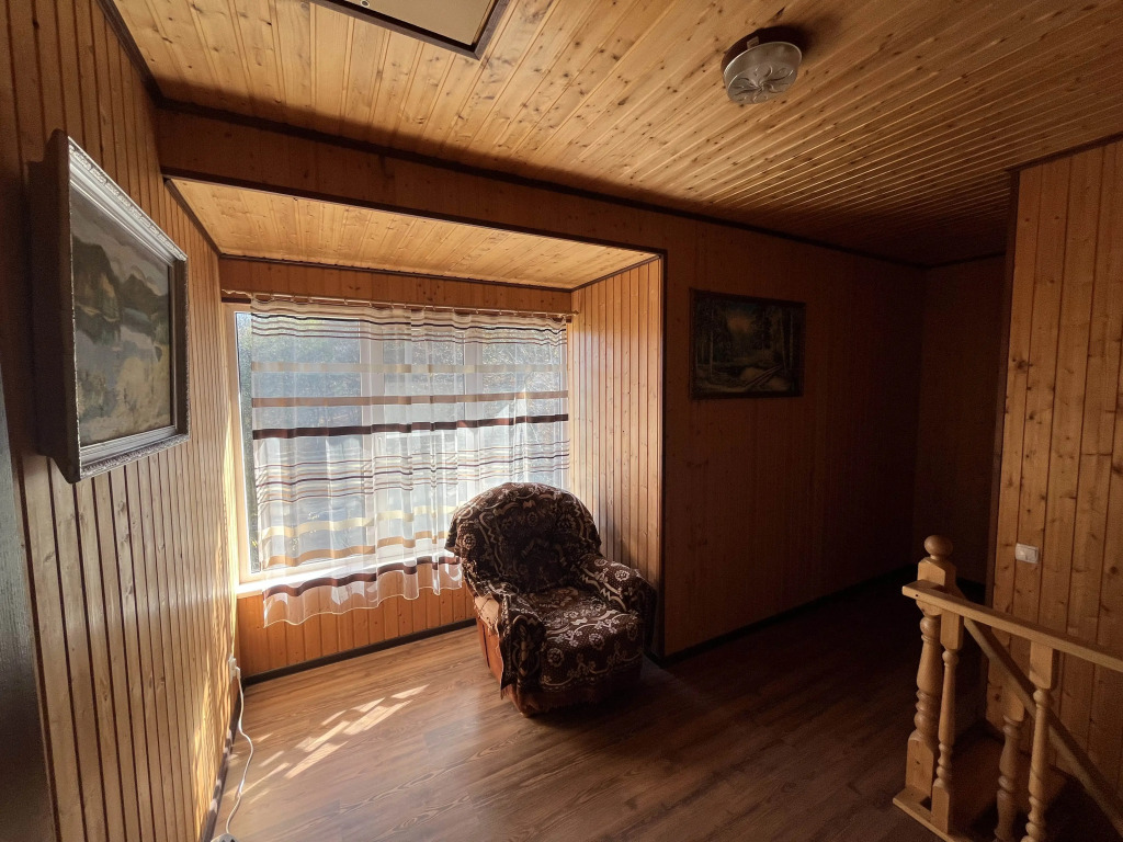 Коттедж с балконом в Китайская деревня