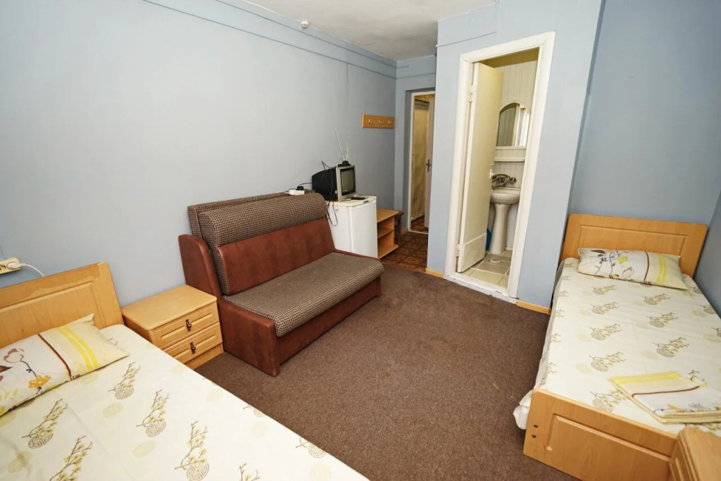 Четырёхместный номер Standard с балконом в Радуга у моря