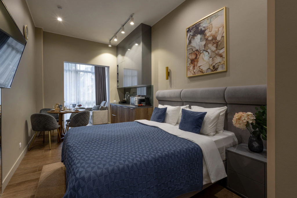 Отель Апартаменты Palma House с Красивым Видом в Центре Сочи в Сочи