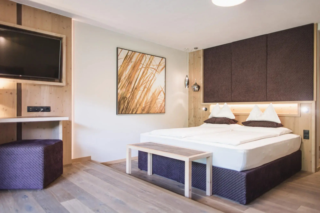 Alpine Junior Suite