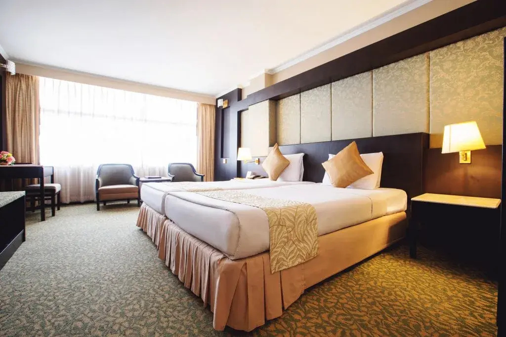 Asia Hotel Bangkok Room Type - Executive Double room (full double bed)