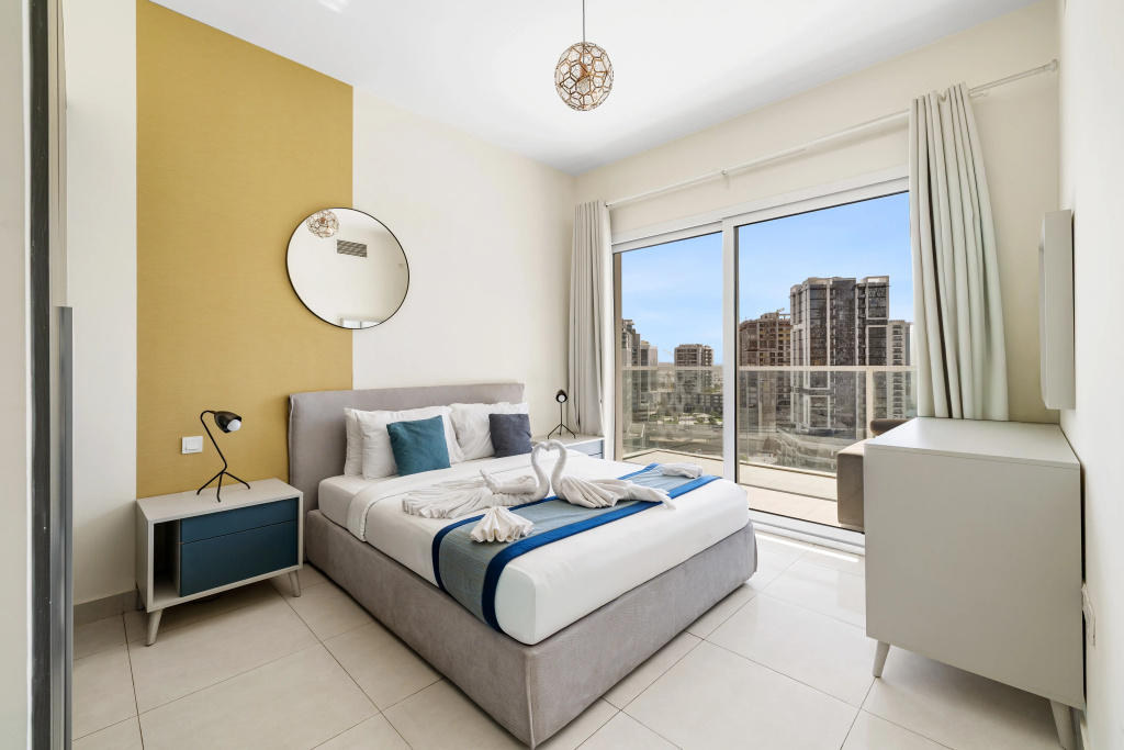 2 Bedrooms Double Family Apartment with balcony and with view (full double bed)