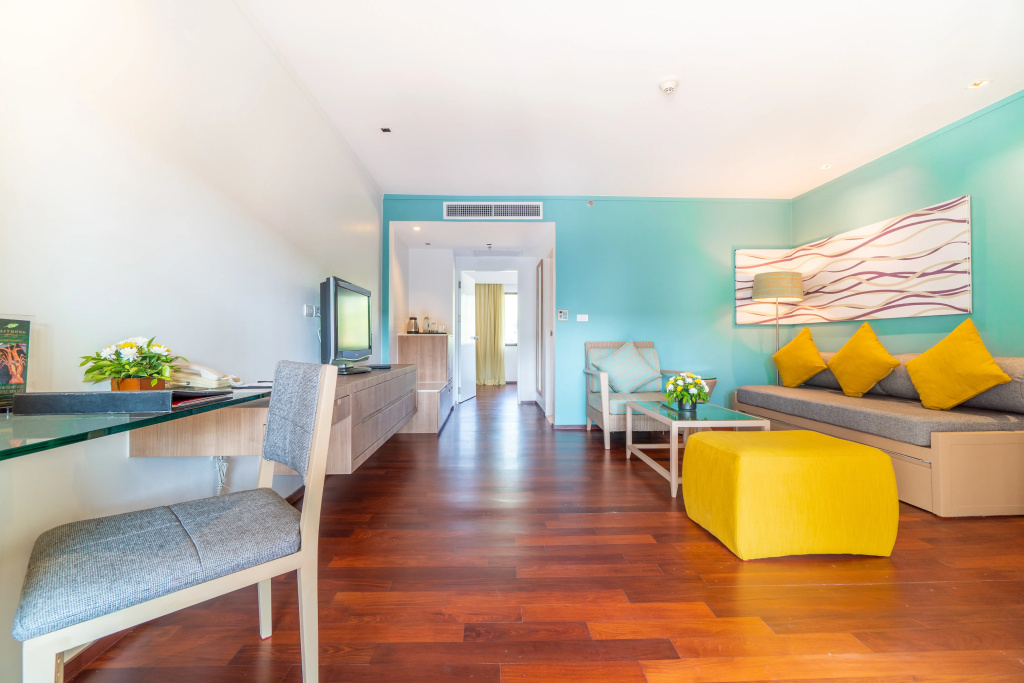 Radisson Resort & Suites Phuket Room Type - One Bedroom Suite with Terrace