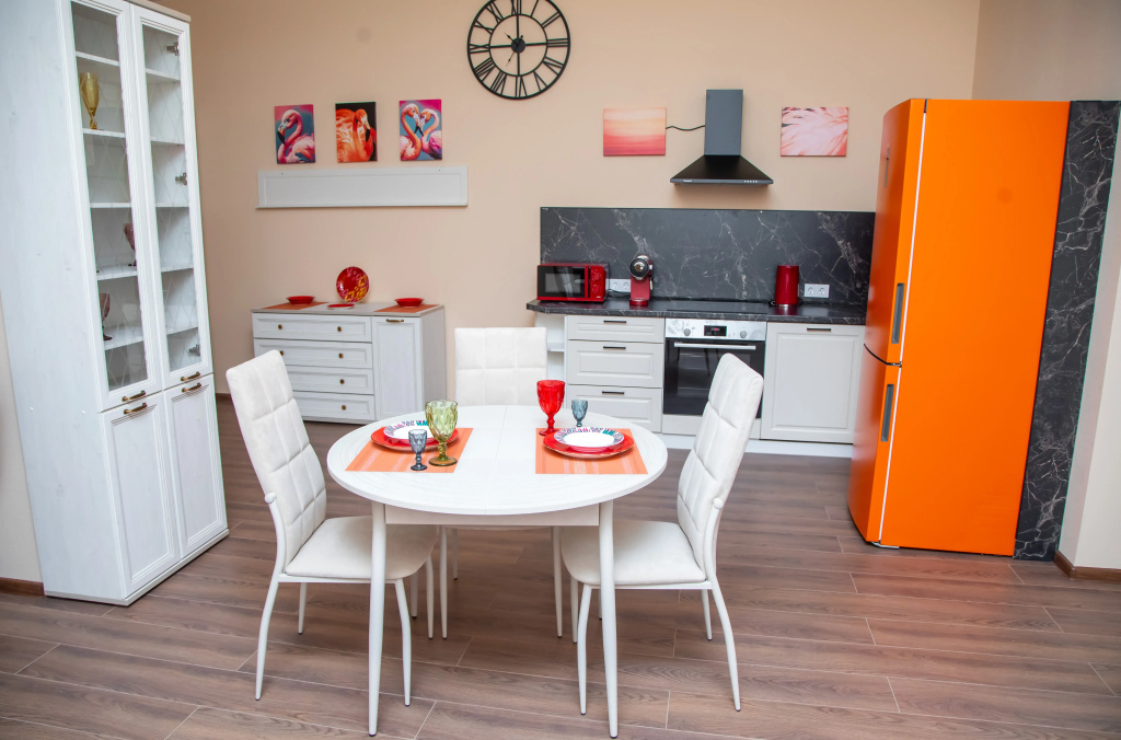 2 Rooms No.13 Suite Apartment
