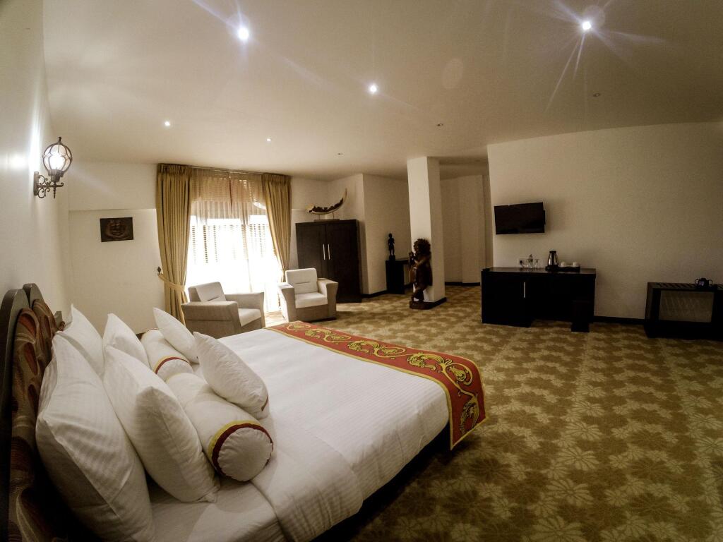 Royal Kandyan