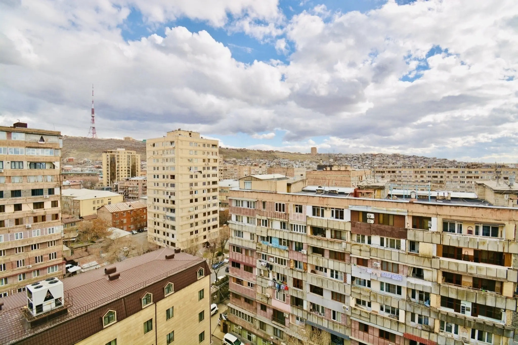 Kadzhaznuni 20/1 Apartments