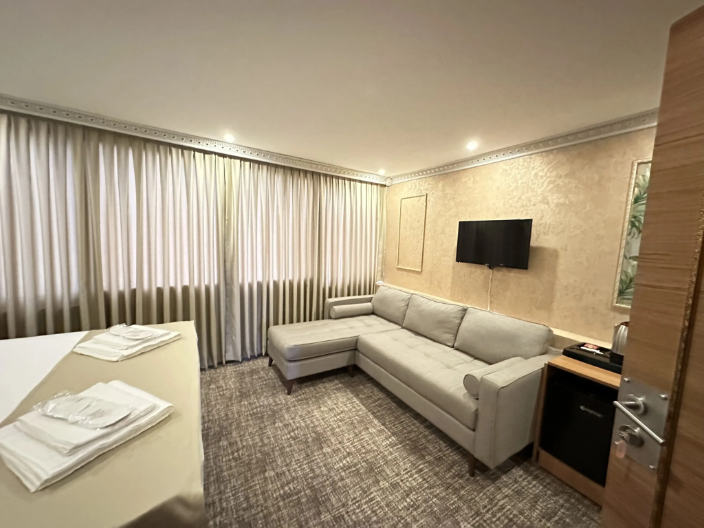 Deluxe room