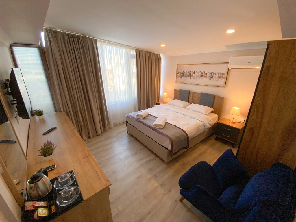 Standard Double Attic room with view (full double bed)