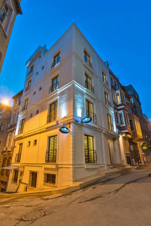 Апарт-отель Invictum Residence — фото