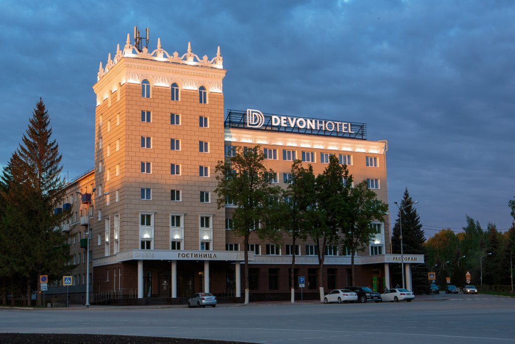 Hotel Devon image
