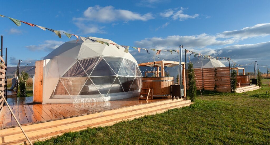 Грузинские Jewelberry Glamping