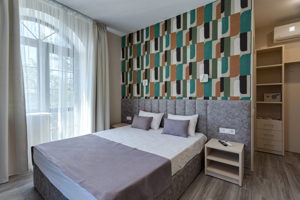 Standard Double room (full double bed)
