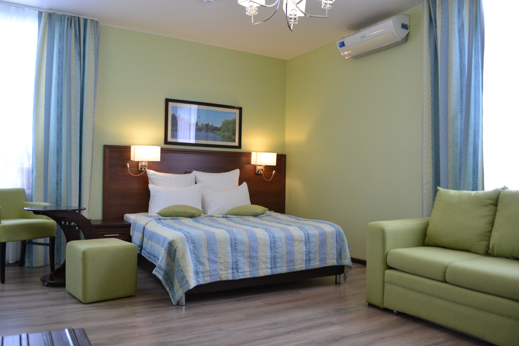 Double Studio (full double bed)