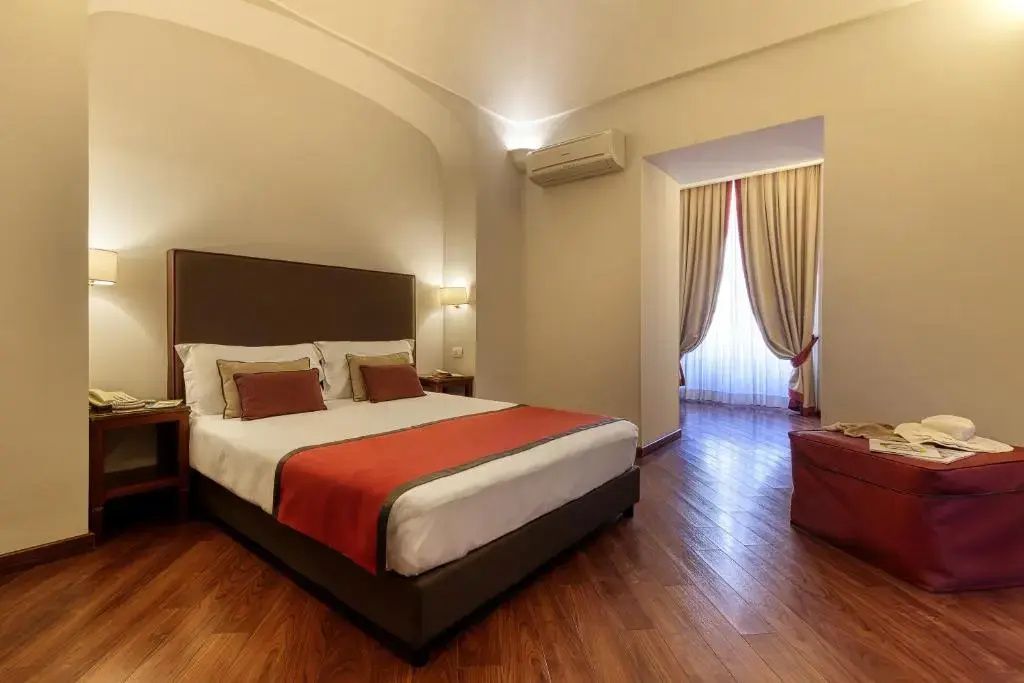 Superior Triple room