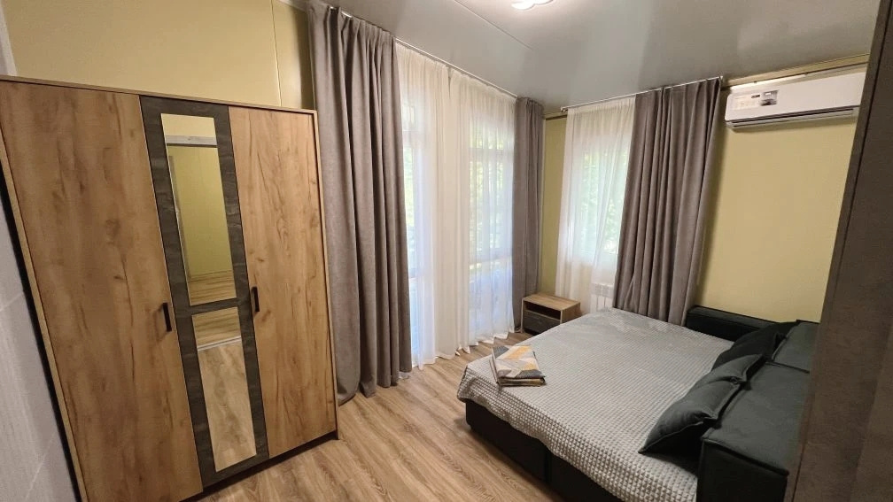 Suite with balcony and with mountain view