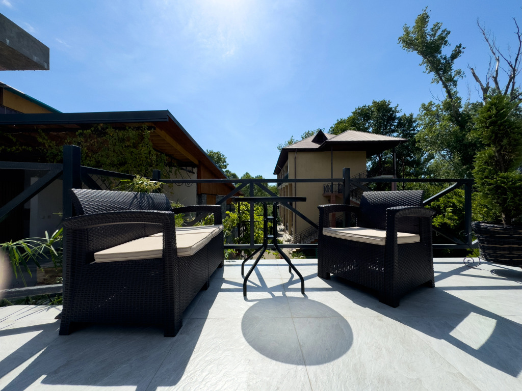 Люкс Апарт с террасой Коттедж с 2 комнатами в Eco Life