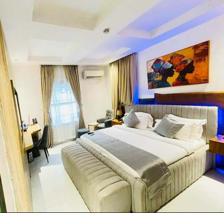 Standard room with balcony