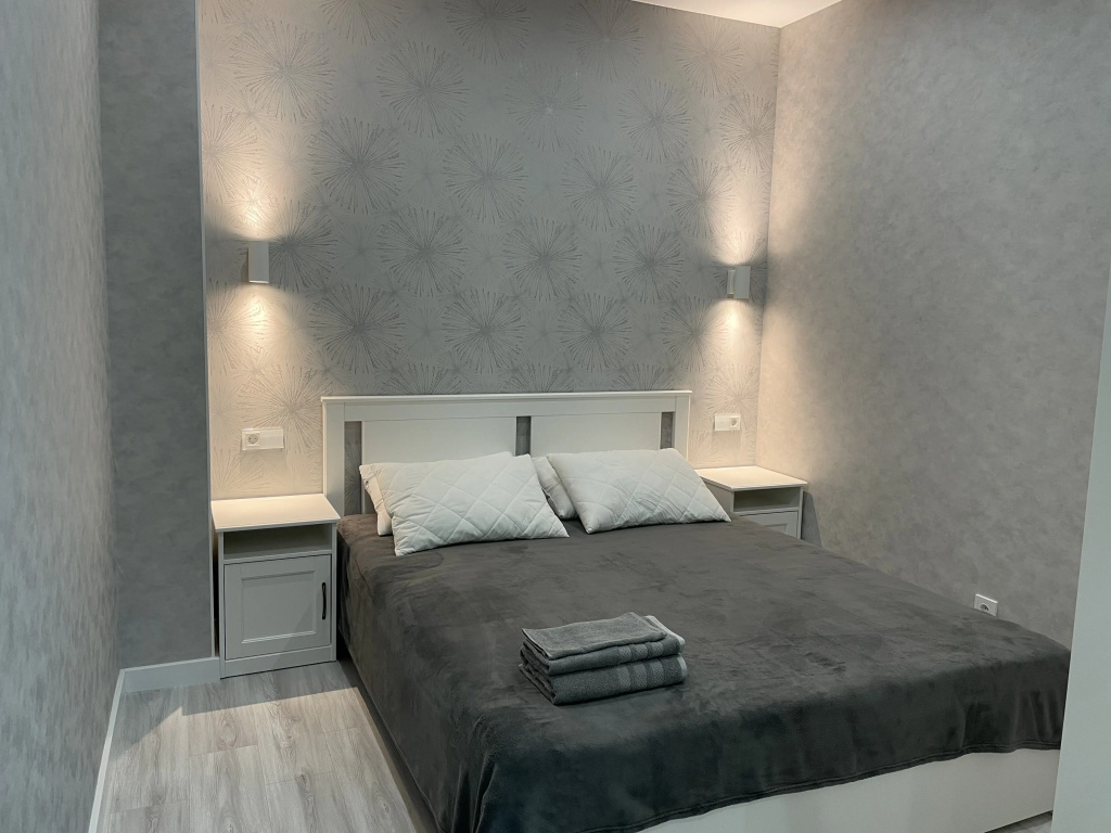 Standard Double room with balcony (full double bed)